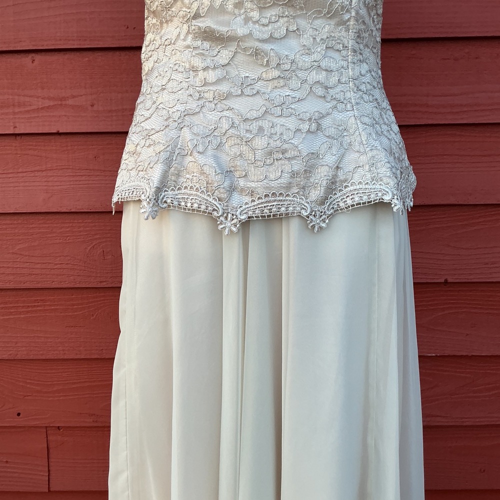 Cachet 2 Piece Dress Set Womens 12 Champagne Lace Chiffon Vintage 90s Romantic - Picture 11 of 14